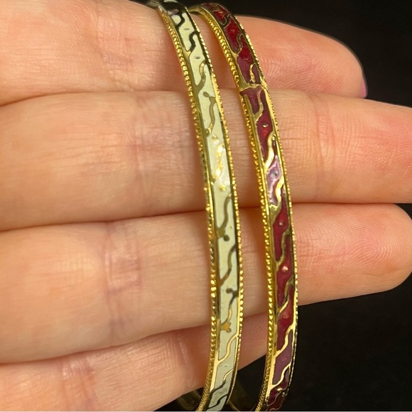 vintage red green gold tone bangles 2.5 inches boho gypsy - Picture 2 of 3